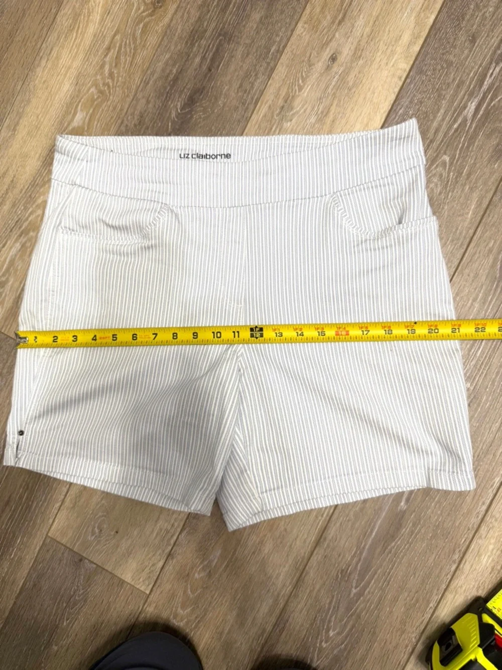 #14)  Liz Claiborne White and Light Blue Striped Bermuda Shorts - Picture 4 of 7